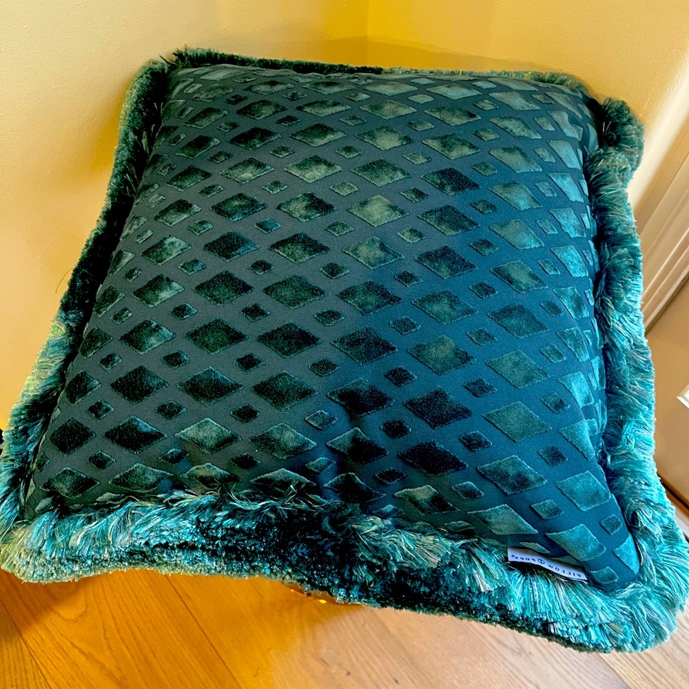 Throw pillow